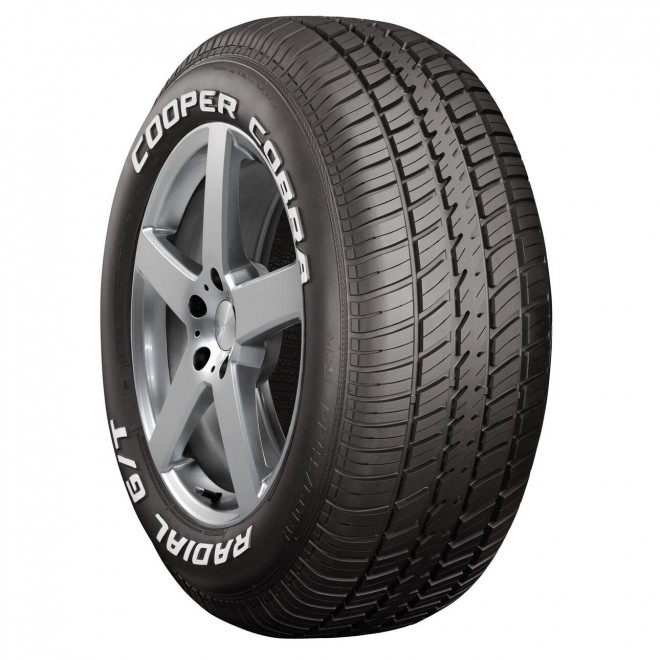 Cooper Cobra Radial G/T All-Season P235/60R15 98T Tire
